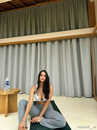 mis_hell Nude Leaks Photo 11