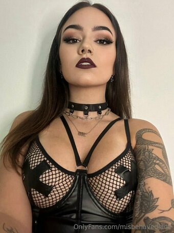 misbehavedjade Nude Leaks OnlyFans Photo 13