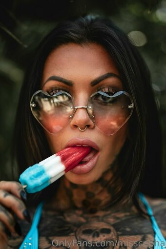 misscepha Nude Leaks Photo 15