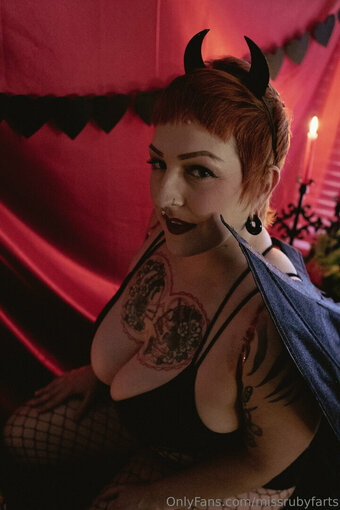missrubyfarts Nude Leaks Photo 24
