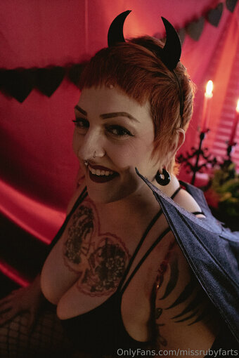 missrubyfarts Nude Leaks Photo 25