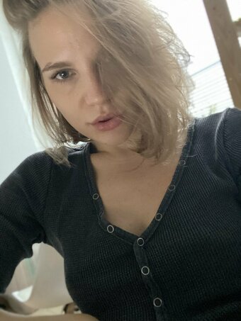 MissShell / MissS24412 / missshelly69 / themissshell Nude Leaks OnlyFans Photo 12