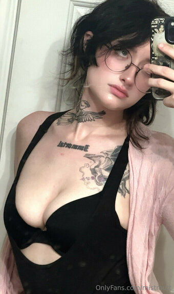 mistmutt Nude Leaks Photo 7