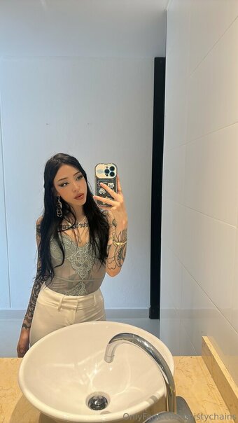 mistychains Nude Leaks Photo 5