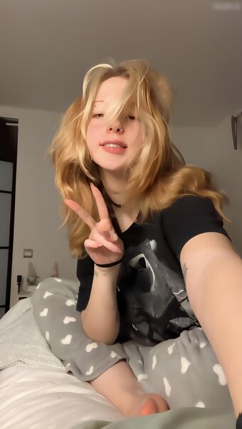 mitsarin Nude Leaks OnlyFans Photo 10