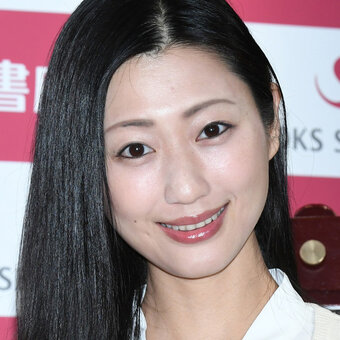 Mitsu Dan Nude Leaks Photo 21