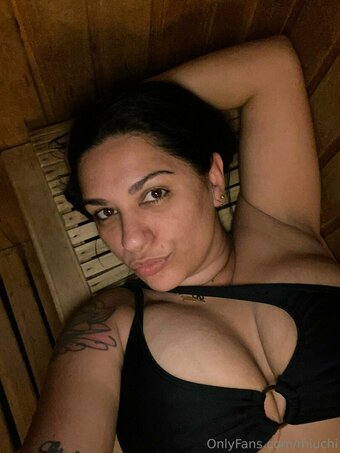 miuchi Nude Leaks Photo 15