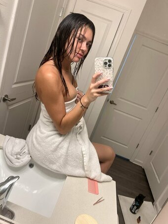 miyablacked miyablacked