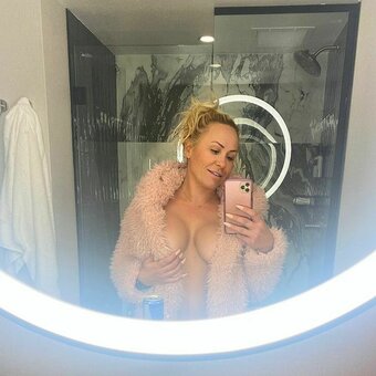 Mizz Heidi Marie / mizzheidimarie / mizzheidimariedotcom Nude Leaks OnlyFans Photo 22