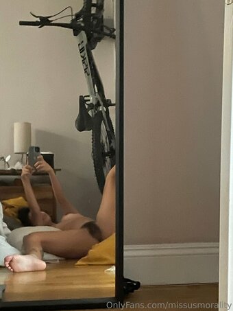 mizzuzmorality / E.E. / missusmorality Nude Leaks OnlyFans Photo 14