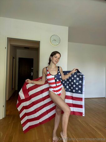 moanarea Nude Leaks Photo 4