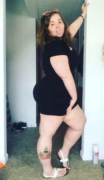 mobuns / Beth / Big Booty B / tripleb69 Nude Leaks OnlyFans Photo 2