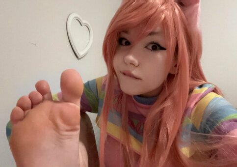 Moeponz / Cherryponz / Frill / moebunzzz Nude Leaks OnlyFans Photo 9