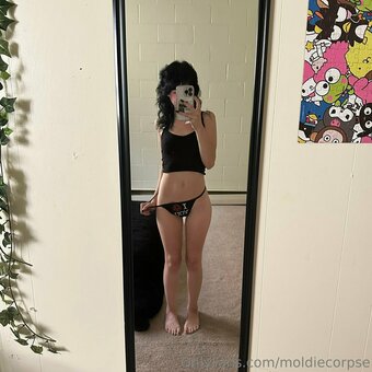 moldiecorpse Nude Leaks Photo 1