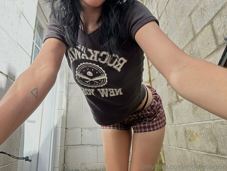 moldiecorpse Nude Leaks Photo 22