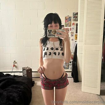 moldiecorpse Nude Leaks Photo 26