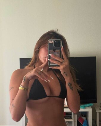 mole / lilmole / lilmolee Nude Leaks Photo 11