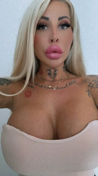 _monamonique__ Nude Leaks Photo 2