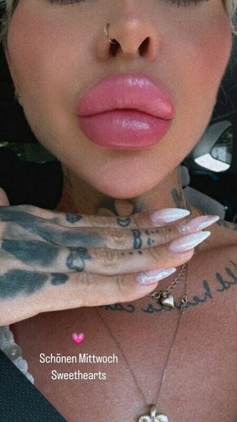 _monamonique__ Nude Leaks Photo 19