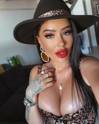 monicasuarez / monaghazi1111 / simonaion1 Nude Leaks OnlyFans Photo 28