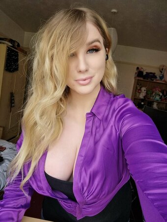 Moon Dragon / frozenaesthetic / moondragonmagik / moondragonshow Nude Leaks OnlyFans Photo 2