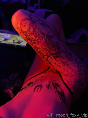 moon_foxy Nude Leaks Photo 24