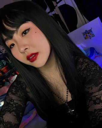 Moontiger ASMR / moontiger_asmr Nude Leaks Photo 1