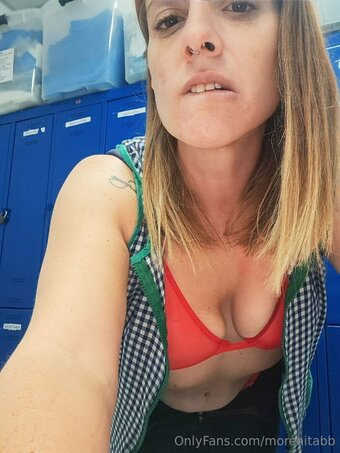 morenitabb Nude Leaks Photo 34