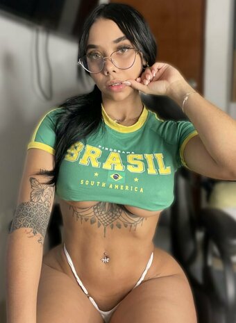 Moshh27 / Ale magallanes / Alejandra Magallanes / Atenea Nude Leaks Photo 3