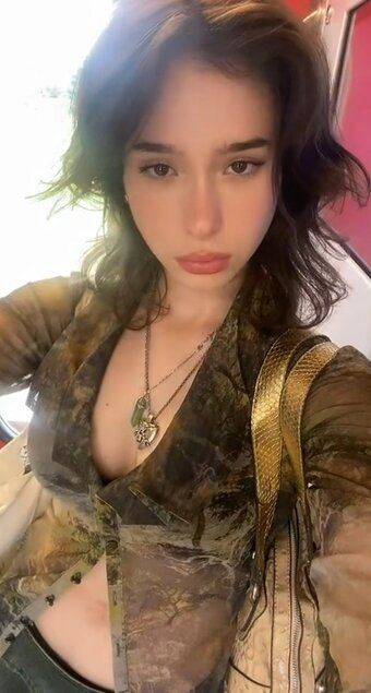 Mothbeb / majabebe / sandra.xx_xx Nude Leaks OnlyFans Photo 1