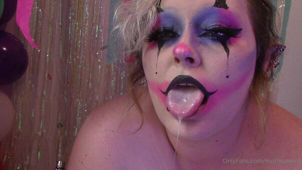 mothisweird Nude Leaks Photo 11