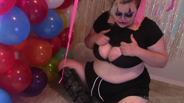 mothisweird Nude Leaks Photo 12