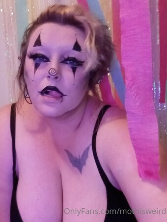 mothisweird Nude Leaks Photo 17