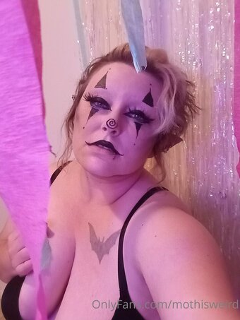 mothisweird Nude Leaks Photo 18