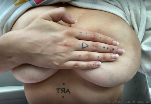 moxyfae / aeryfae Nude Leaks OnlyFans Photo 4