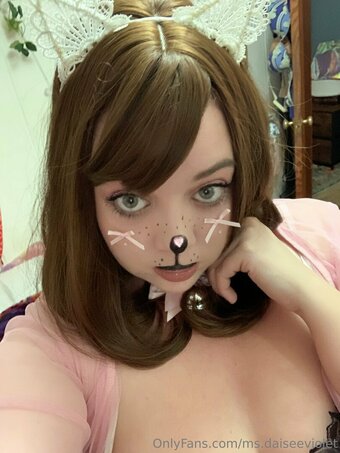 ms.daiseeviolet Nude Leaks Photo 14