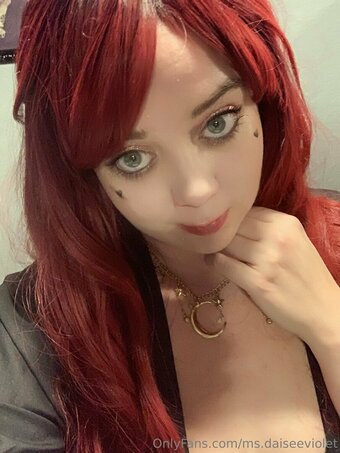 ms.daiseeviolet Nude Leaks Photo 24