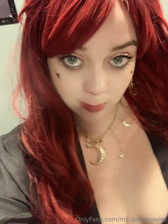 ms.daiseeviolet Nude Leaks Photo 25