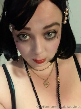 ms.daiseeviolet Nude Leaks Photo 29
