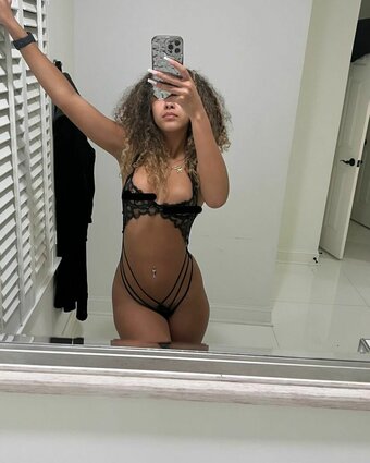 Ms.differentt2.0 / misstnt2.0 Nude Leaks Photo 4