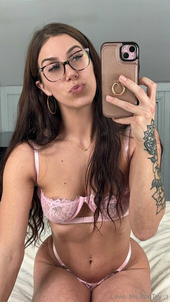 msbootay Nude Leaks Photo 18