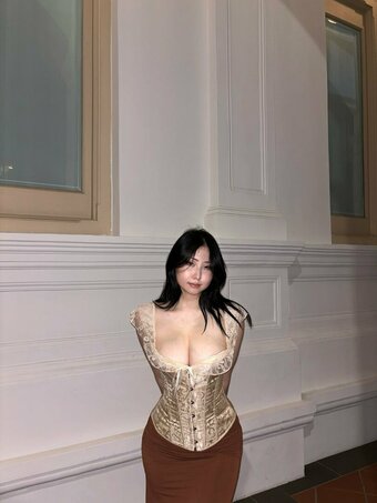 MsBree Nude Leaks Photo 11