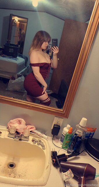 mscheyo Nude Leaks Photo 21