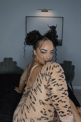 msdbrooks Nude Leaks Photo 2