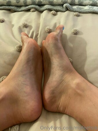 msfeetsie Nude Leaks Photo 4