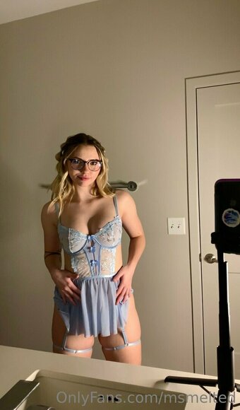 MsFroste / msfrost_e / msmelted Nude Leaks OnlyFans Photo 10