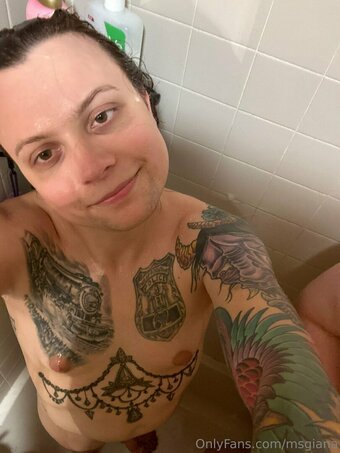 msgiana Nude Leaks Photo 20