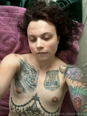 msgiana Nude Leaks Photo 21