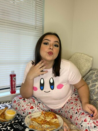 mshazelmel Nude Leaks Photo 27