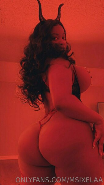 msixelaa Nude Leaks OnlyFans Photo 7